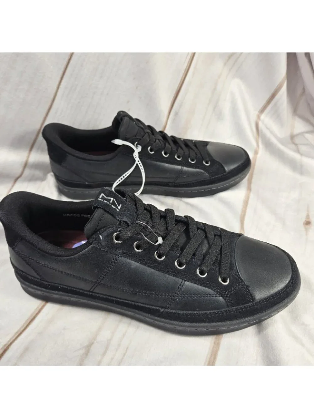 Skechers mark nason